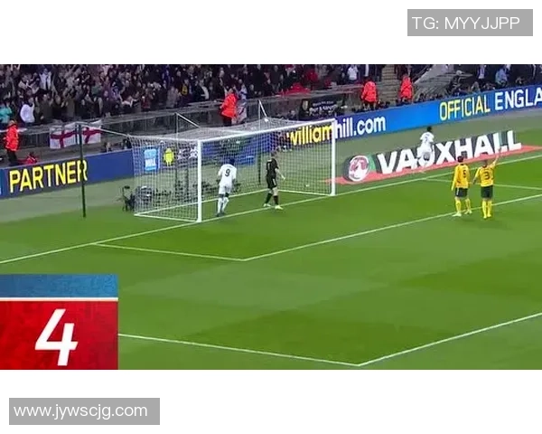 足球巨星转会风云：明星球员转战新天地，揭开背后商业与竞技的双重考量